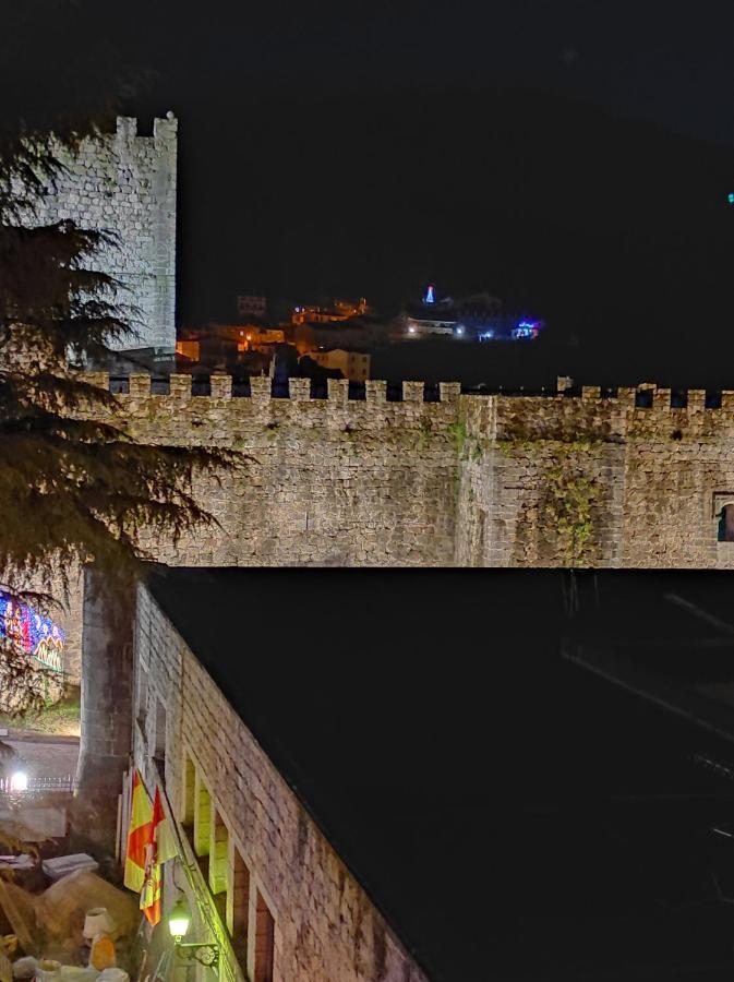 Hostal El Castillo Arenas de San Pedro Esterno foto