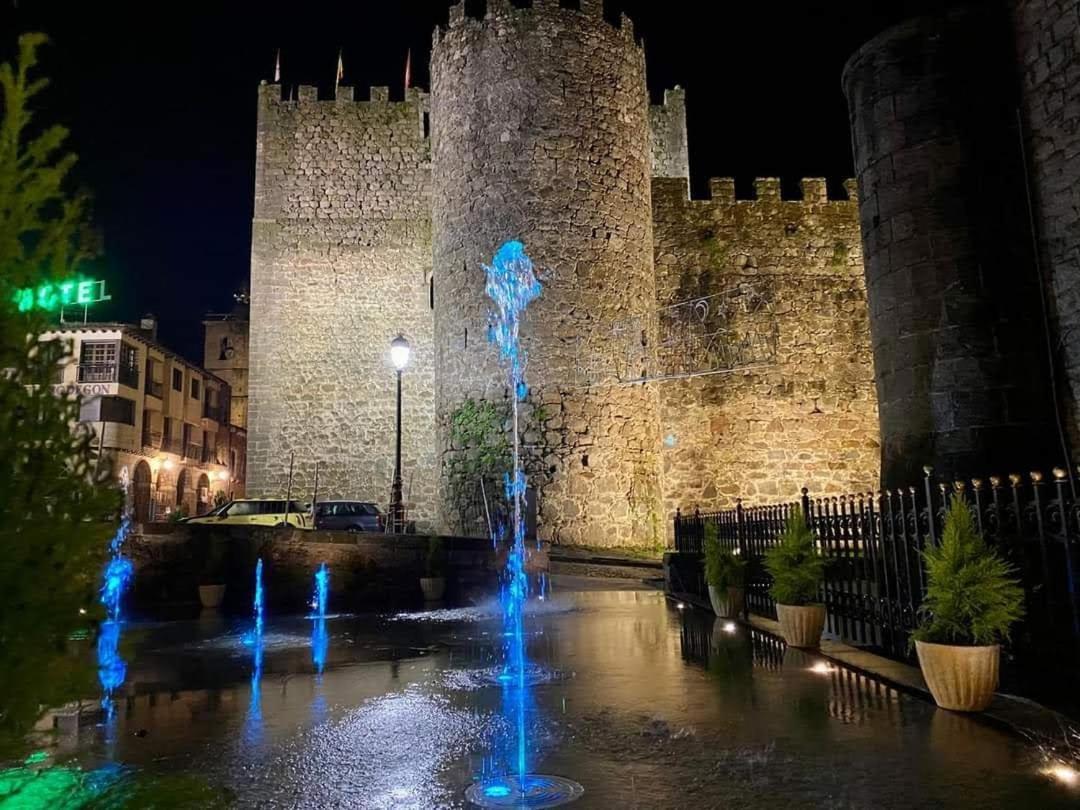 Hostal El Castillo Arenas de San Pedro Esterno foto