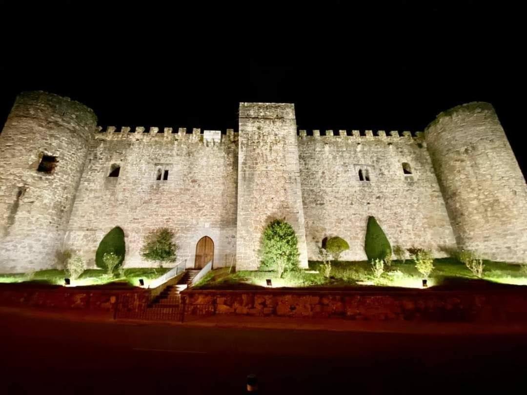 Hostal El Castillo Arenas de San Pedro Esterno foto